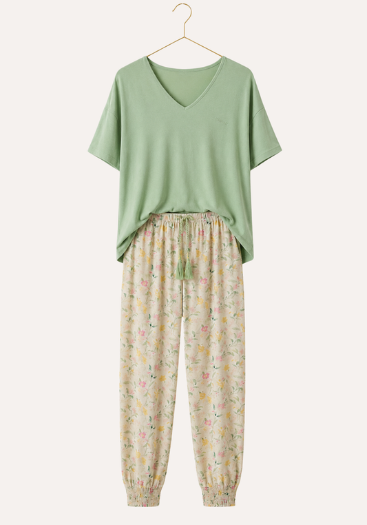 Pajamas: Short Sleeve Top (Viscose Lycra) And Pants (100% Viscose)