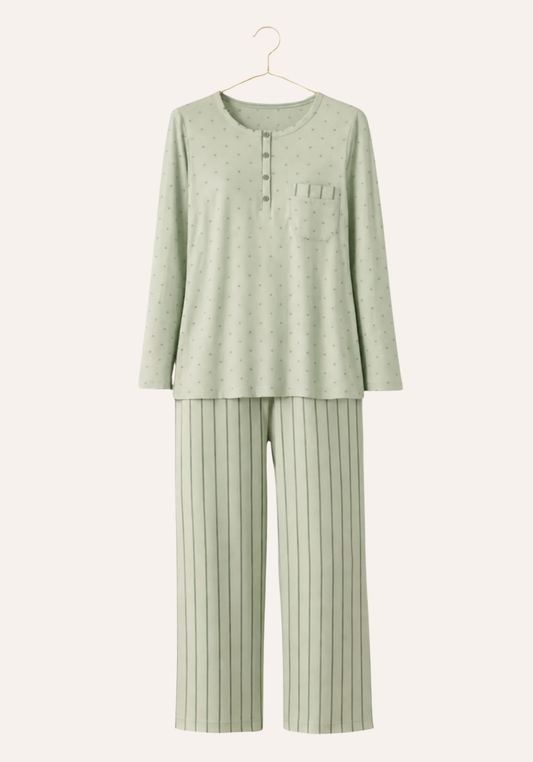 Neck Button Long Sleeve Pajamas: Dotted Top And Striped Pants (Vis Pes Els)