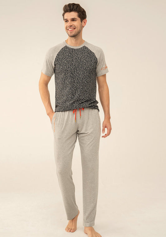 مجموعة رياضية للرجال