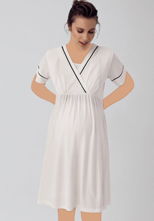 قميص نوم قصير الأكمام للأمهات