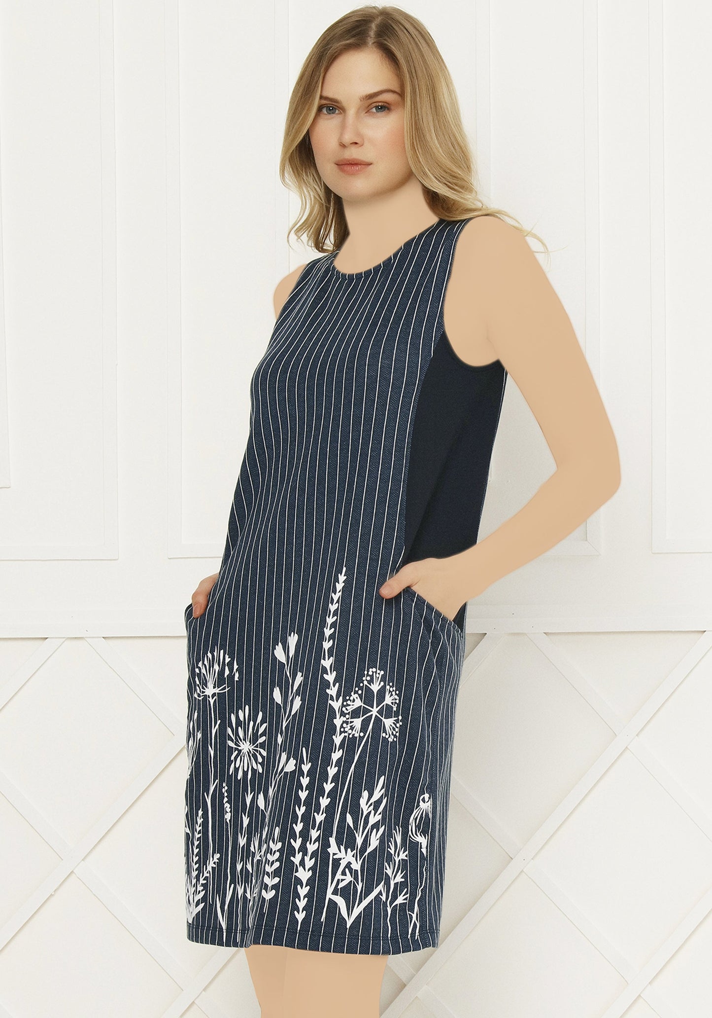 قميص نوم بدون أكمام من S&L