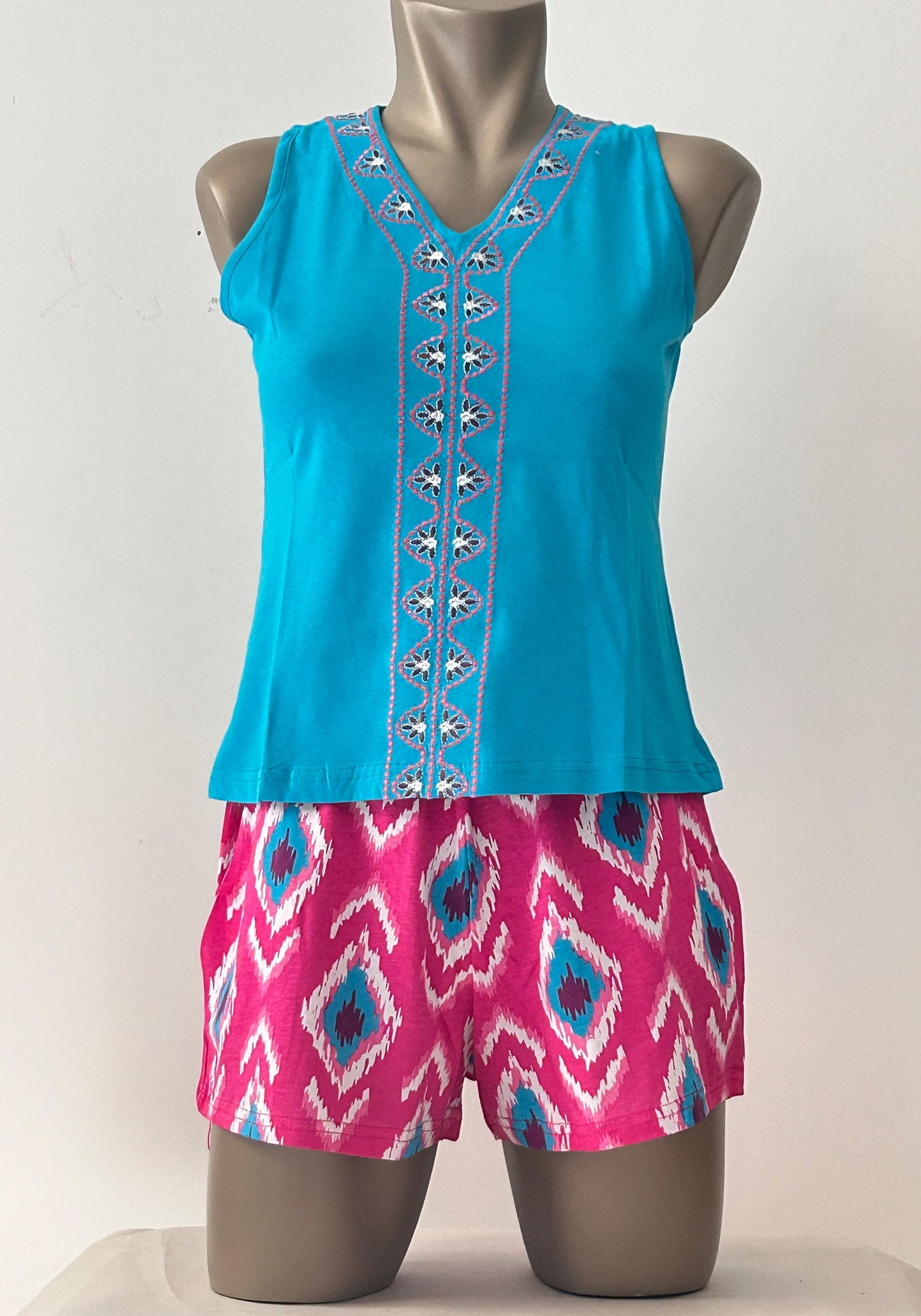 طقم شورت بدون أكمام من S&L