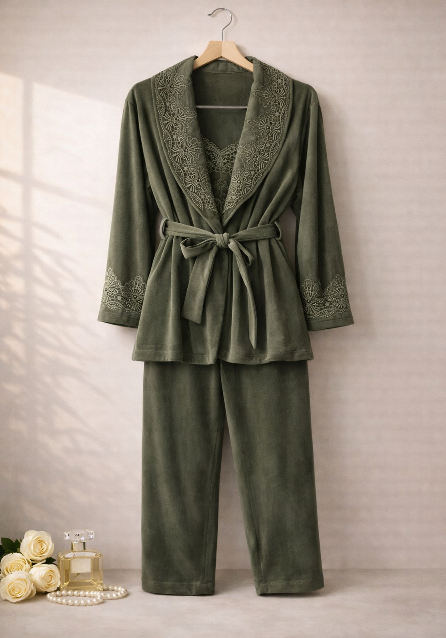 Velour 3 Pieces Set: Sleeveless Pajama And Short Robe