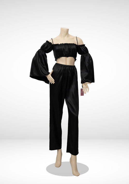 LNGR Satin Full Shoulder Sleeve Bra And Pant Set
