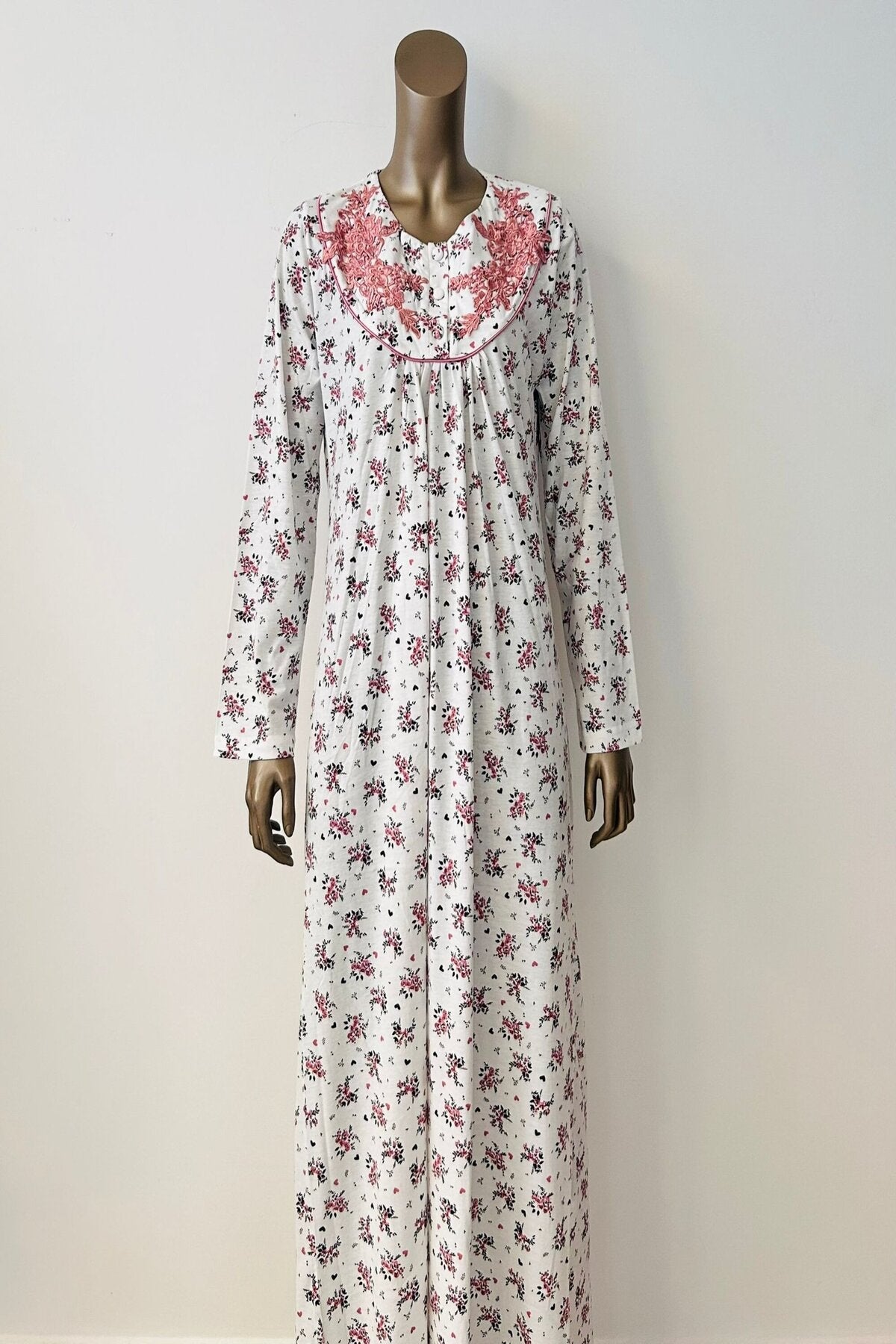 فستان طويل الأكمام من S&L