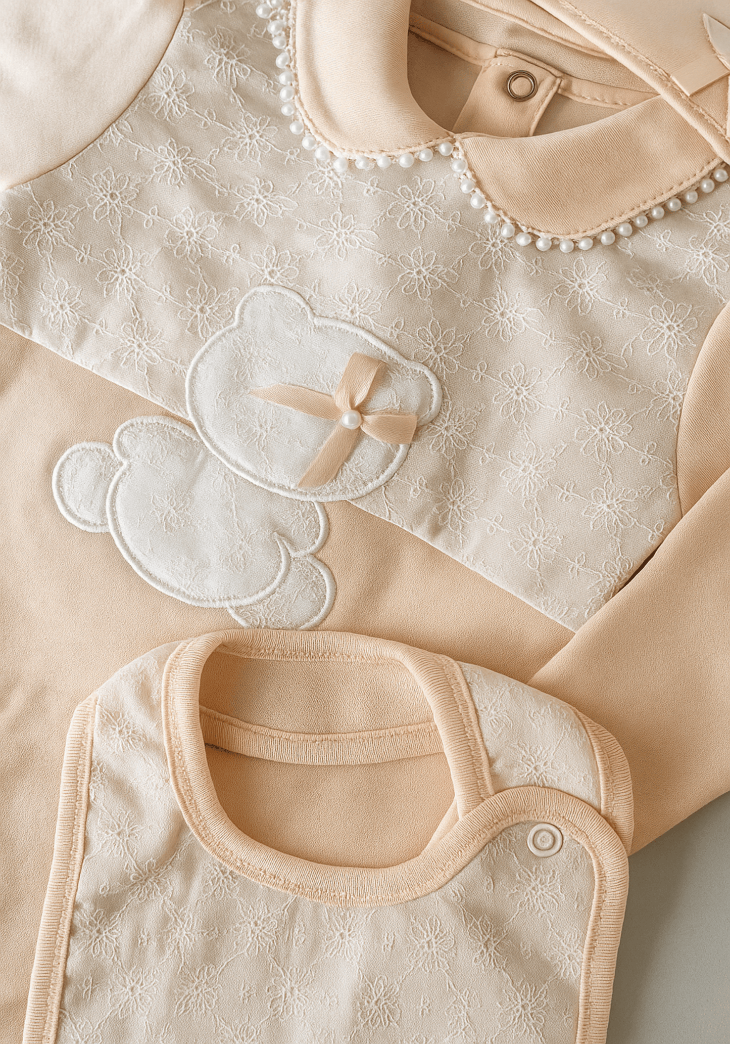 Baby Set Of 4: Romper, Cap, Banner, Blanket