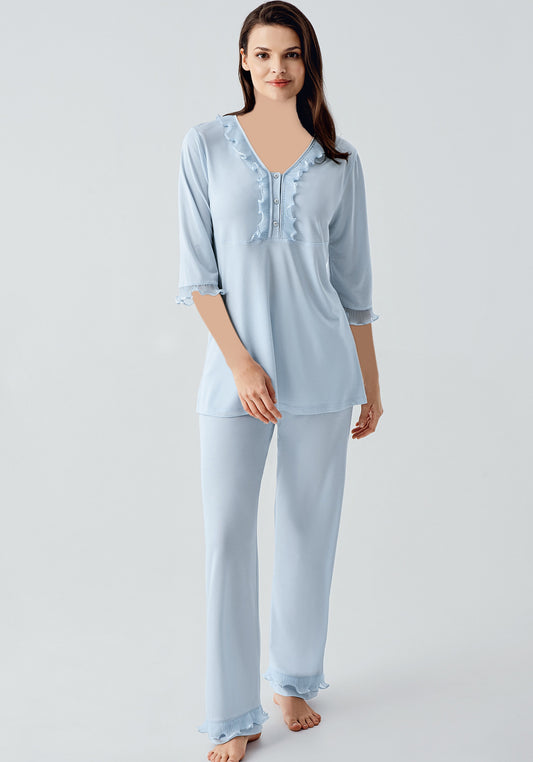 بيجامة S&L بأكمام قصيرة وفتحة رقبة على شكل حرف V وأزرار