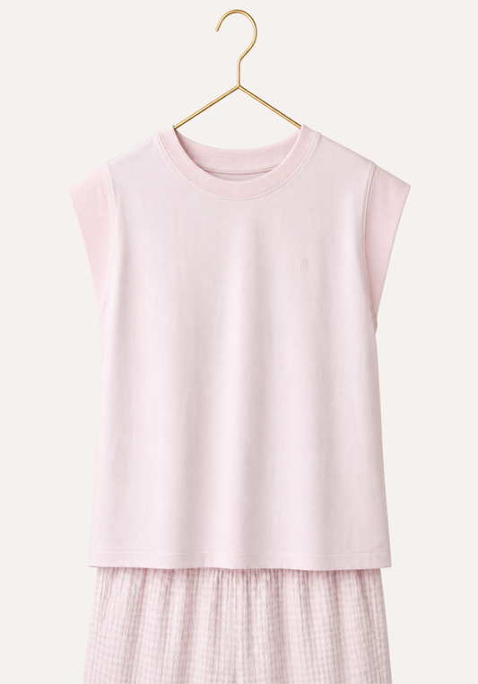Pajamas: Short Sleeve Top And Pants (62% Cotton 38% Polyester)