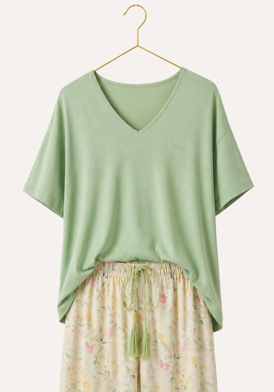 Pajamas: Short Sleeve Top (Viscose Lycra) And Pants (100% Viscose)