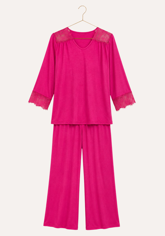 Pajamas: Viscose Elastan Top And Pants With Lace Detail On The Top And Sleeves
