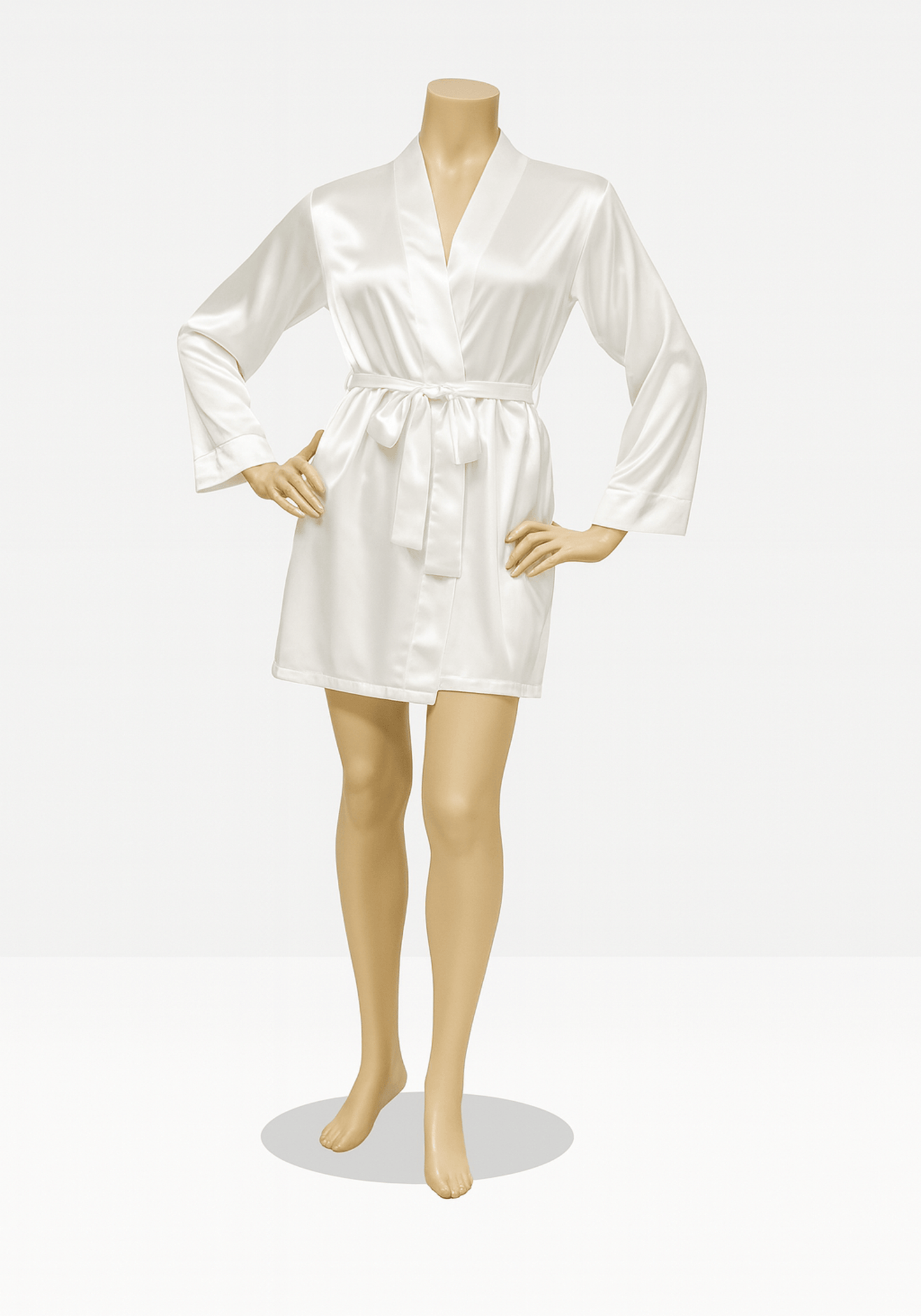 رداء قصير من الساتان LNGR