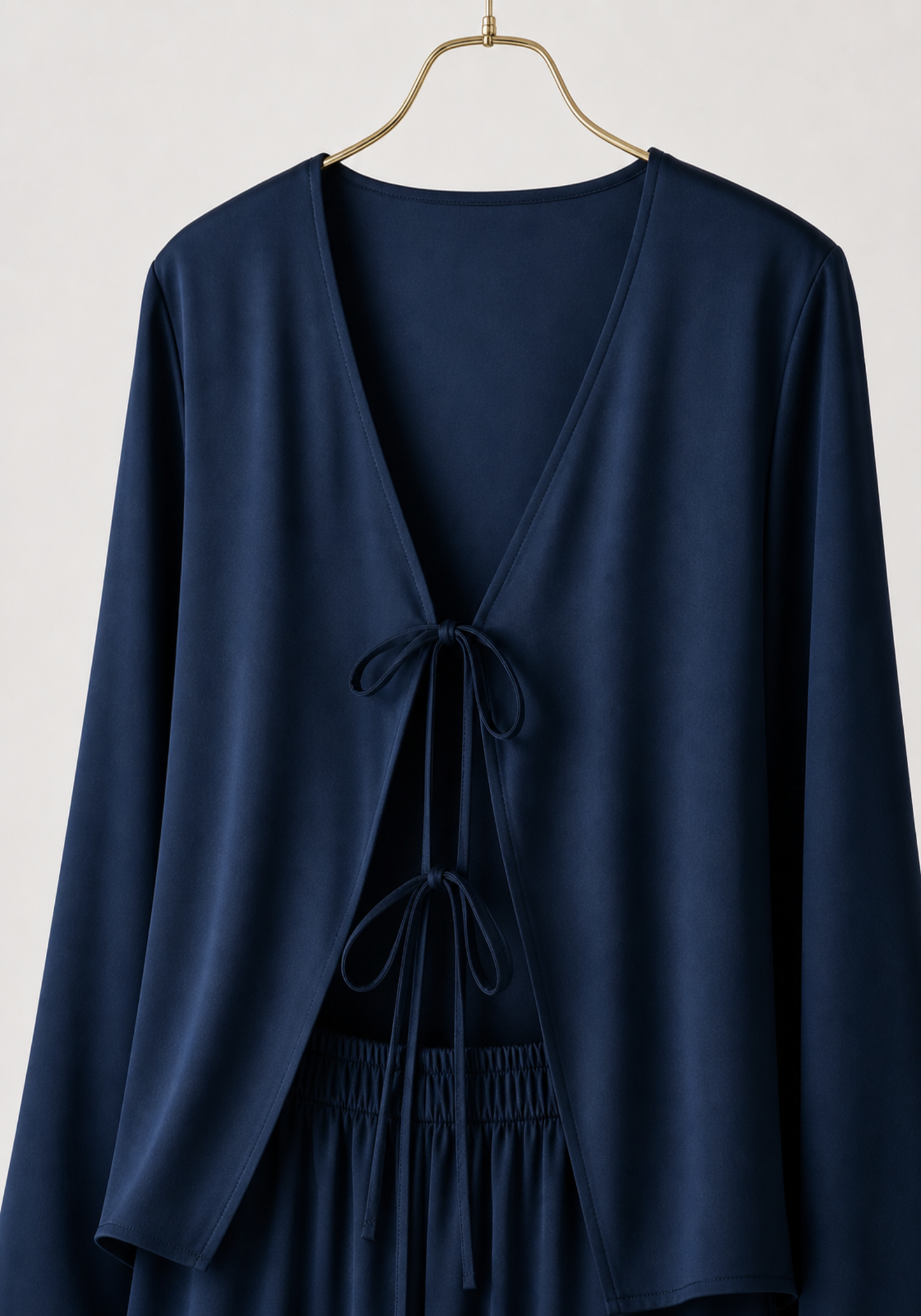 Satin Pajamas: Plain Robe-Like Top With Straps And Wide Cut Pants (100% Viscose)