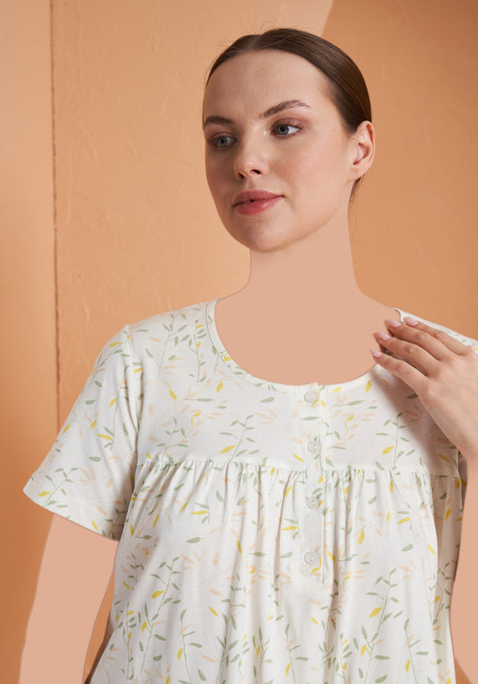 قميص نوم قطني طويل بأكمام قصيرة ونقشة زهور مقاس كبير