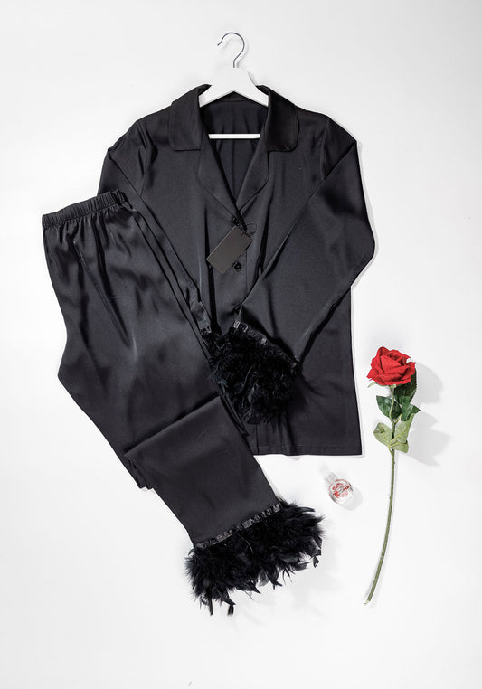 LNGR Collar Button Furr Pajama