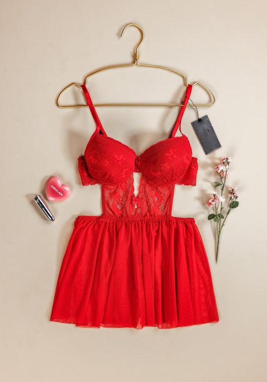 Babydoll: Paddded Lace Bra And Elastic Waist Toullele Skirt With Lace Suspensions