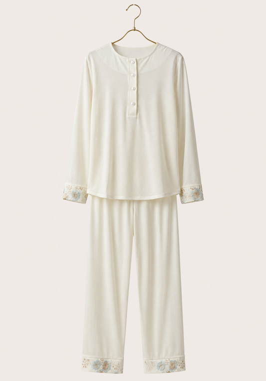 Maternal 3-Pieces Pajamas: Long Sleeve Buttoned Top And Pants And Long Sleeve Organza Robe