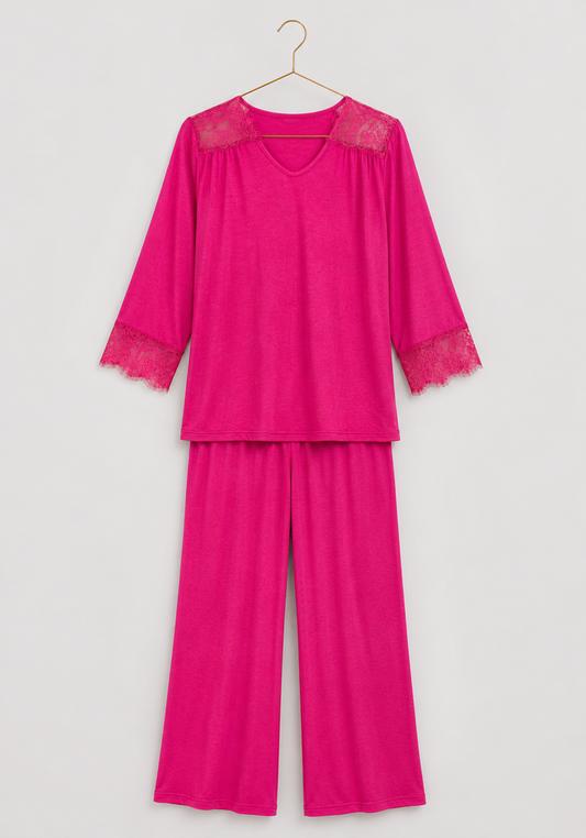 Pajamas: Viscose Elastan Top And Pants With Lace Detail On The Top And Sleeves