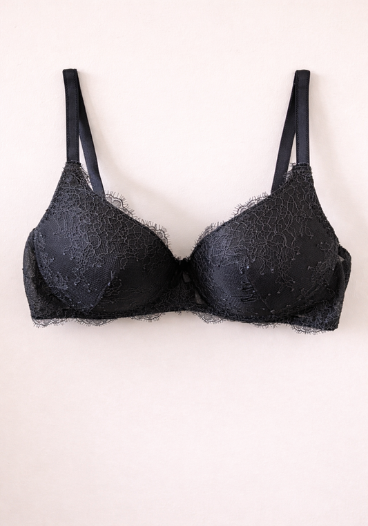 Soft Padded Bra With Lace Detail