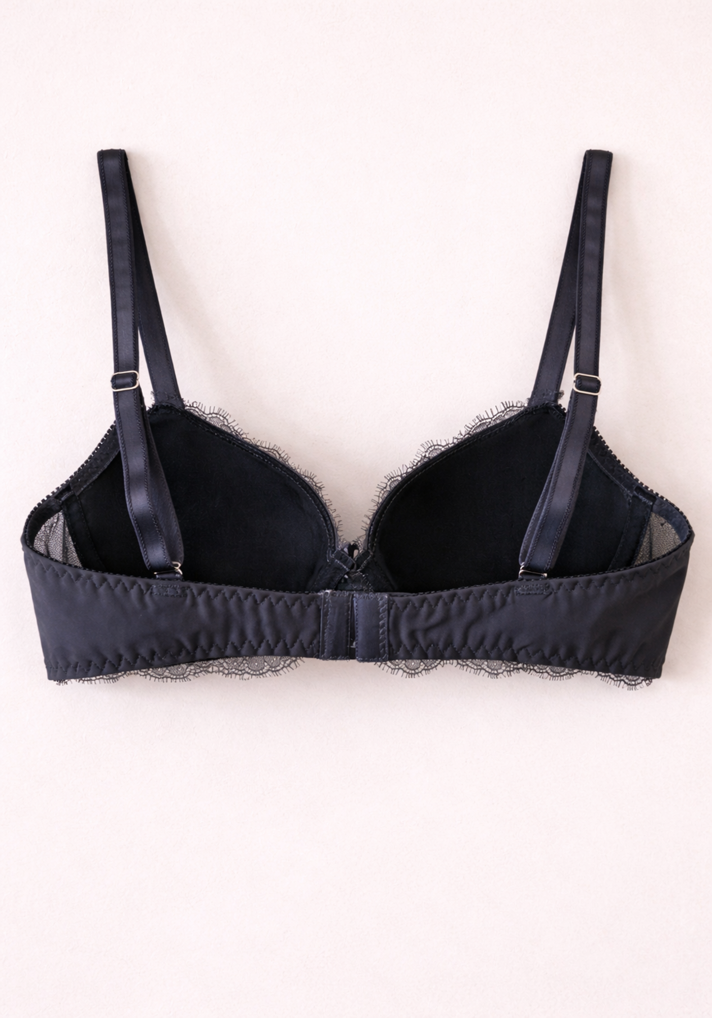 Soft Padded Bra With Lace Detail