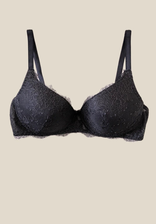 Soft Padded Bra With Lace Detail