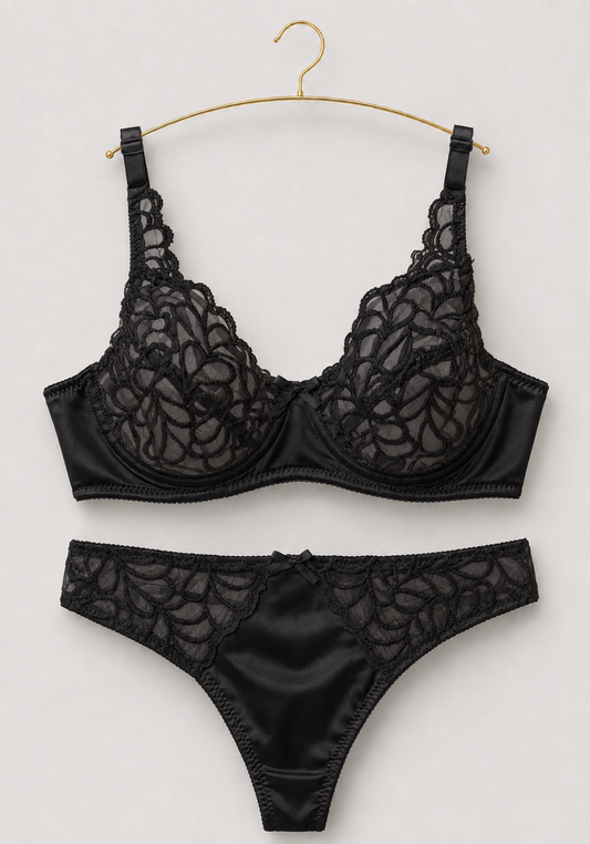 Bridal Bra Set: Full Dantel Cup Bra And Panty With Dantel Detail