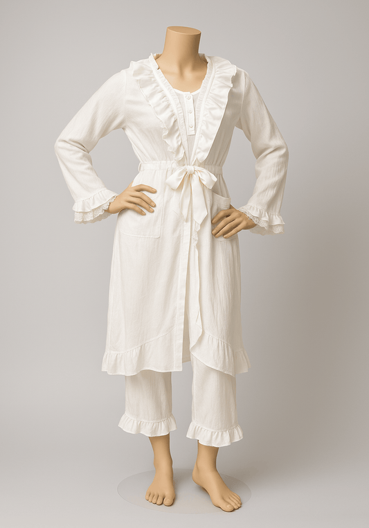 Maternal 3 Pieces Set : Pajamas With Robe