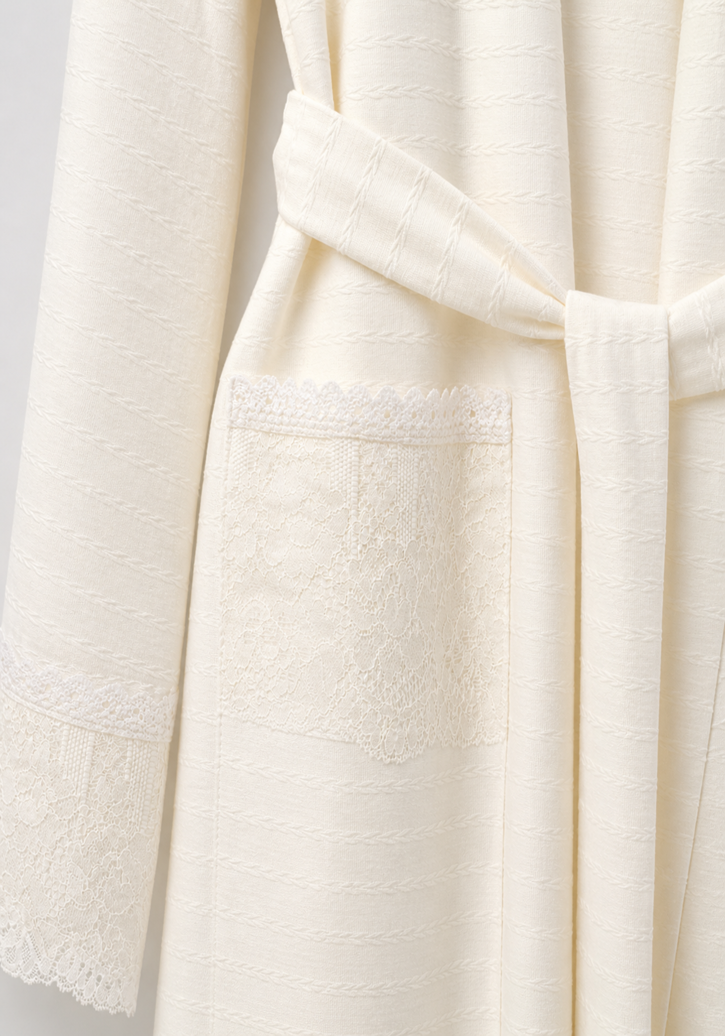 Maternal Robe Set: Button Long Nighty With Front Dantel And Long Robe With Dantel