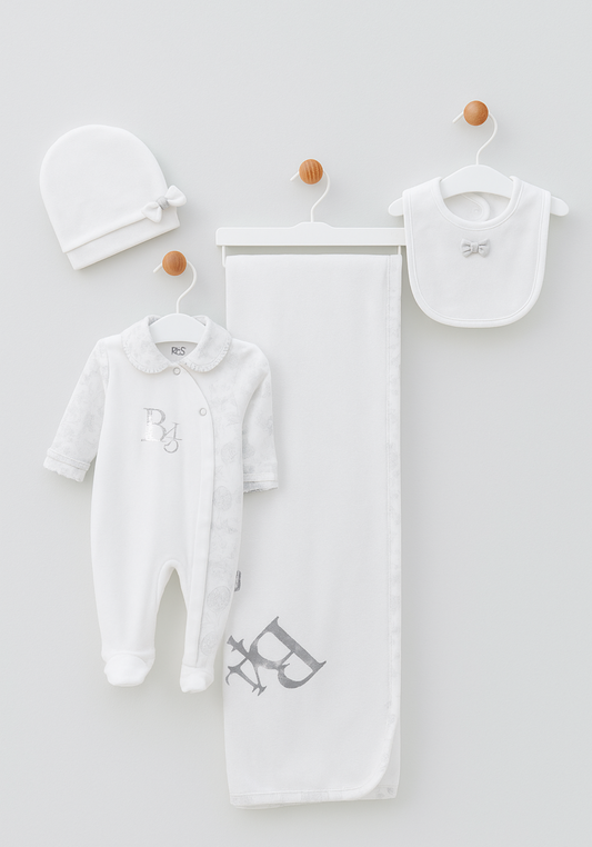 Baby Set Of 4: Romper, Cap, Banner, Blanket