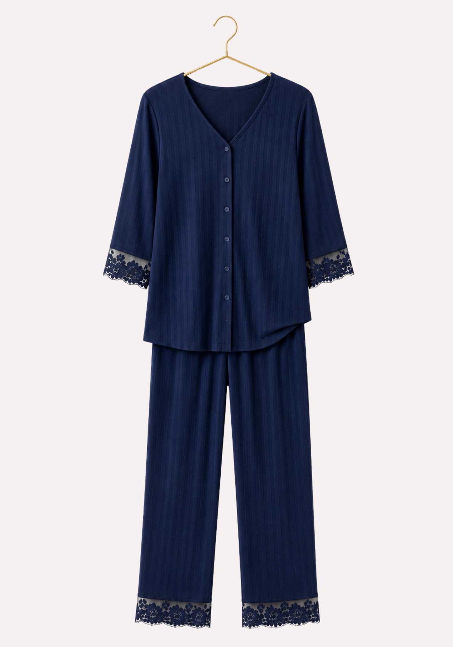 Jacquard Long Sleeve Buttoned Front Pajamas With Dantel Details