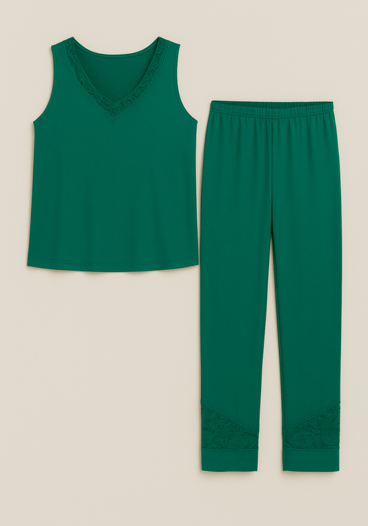 Modal Pajama: Sleeveless Top And Bermuda Pants With Lace Details