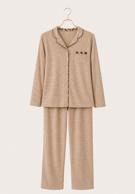 Collar Button Long Sleeve Pajamas (Vis Pes Els)