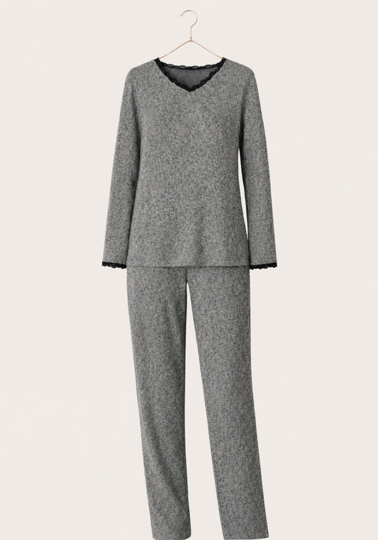 Long Sleeve Pajamas (Vis Pes Els)