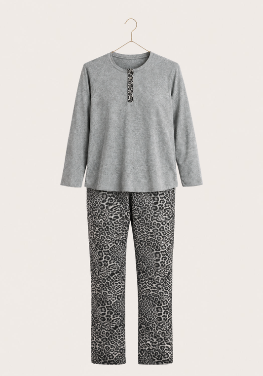 Round Neck Long Sleeve Top Pajamas (Vis Els)