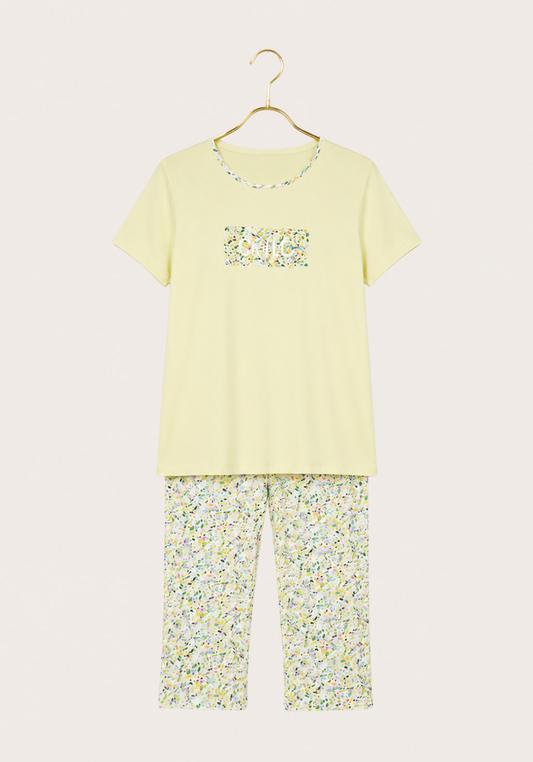 Viscose Lycra Short Sleeve Top And Floral Capri Set