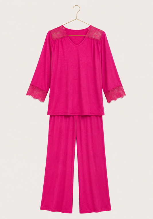 Pajamas: Viscose Elastan Top And Pants With Lace Detail On The Top And Sleeves