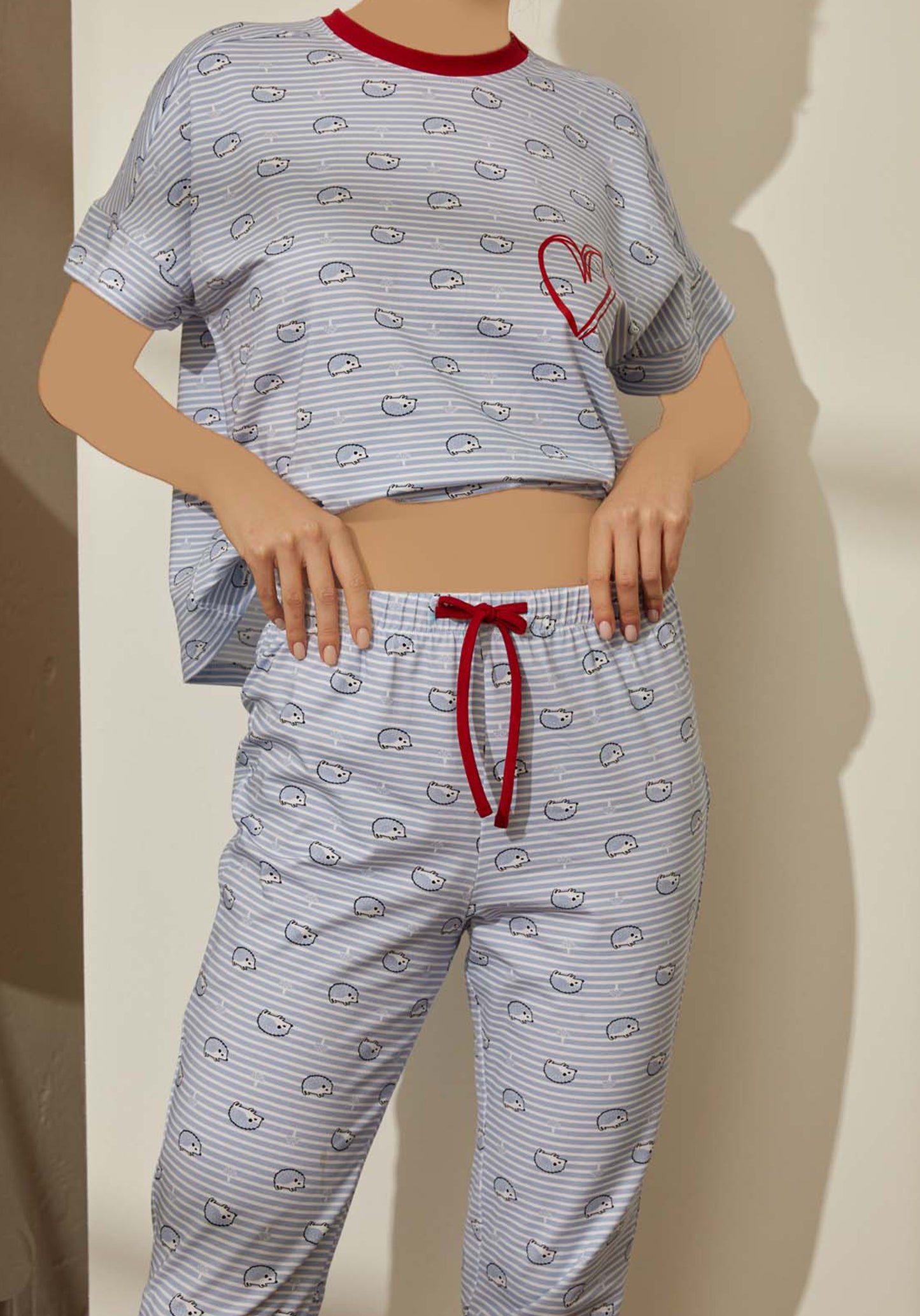 بيجامة مخططة باللون الأزرق من S&L