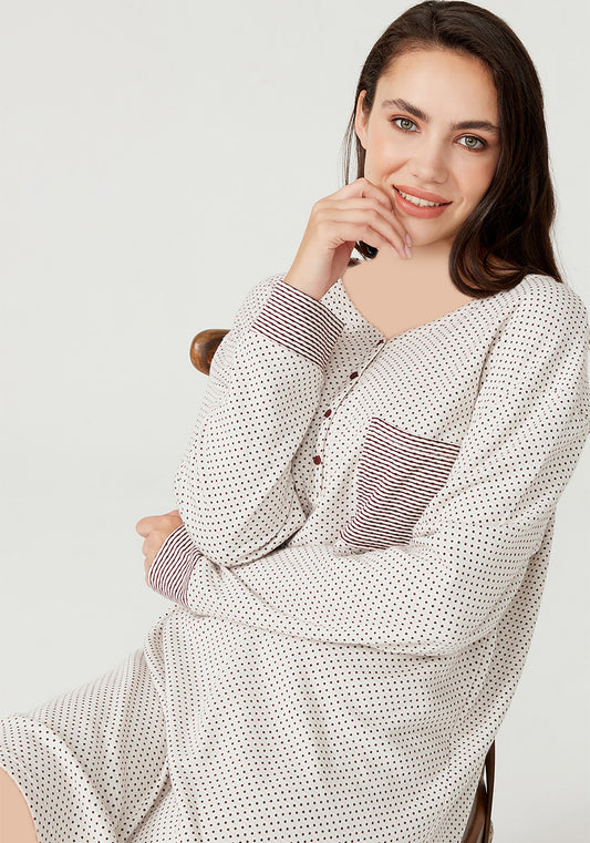 قميص نوم بأكمام طويلة من PLUS