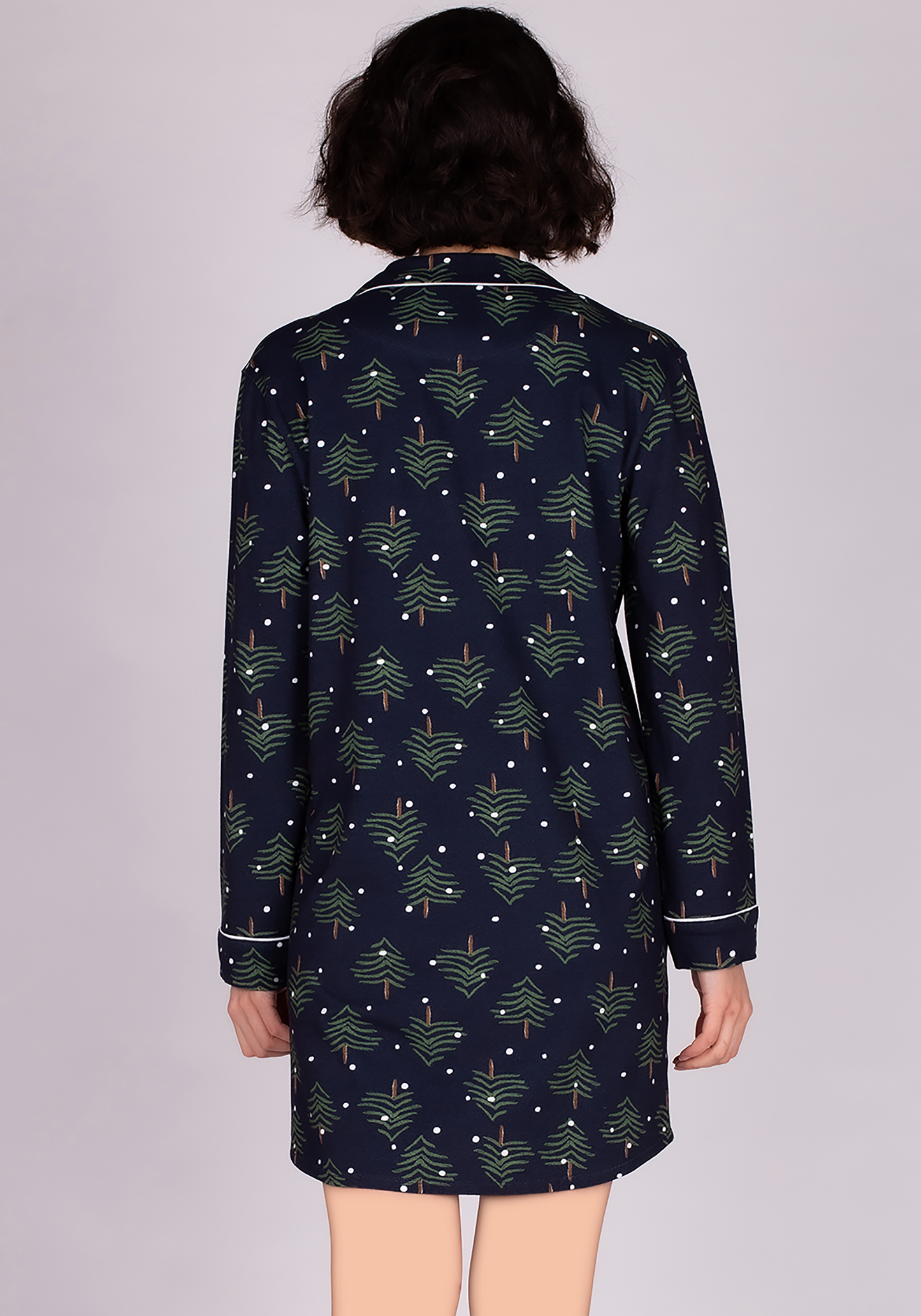 قميص نوم بأكمام طويلة وياقة وأزرار من S&L