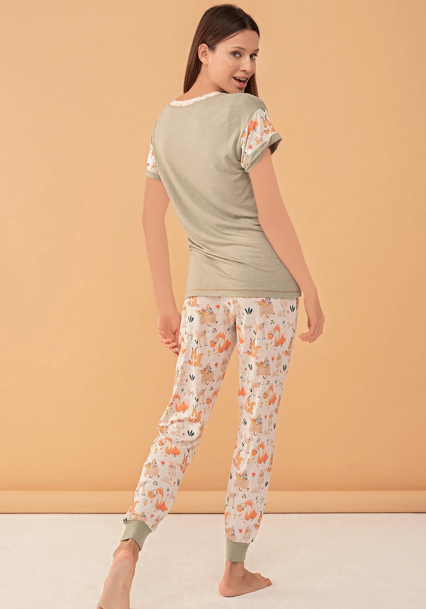 بيجامة قصيرة الأكمام من S&L