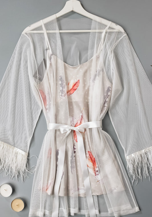 طقم بيبي دول مع رداء من LNGR