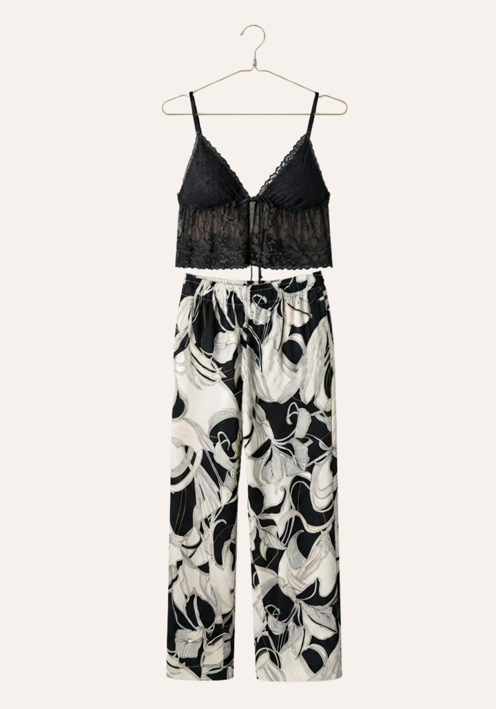 Short Robe And Long Pants And Tank Top