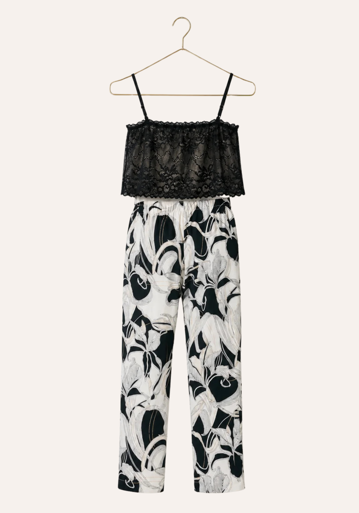 Short Robe And Long Pants And Tank Top