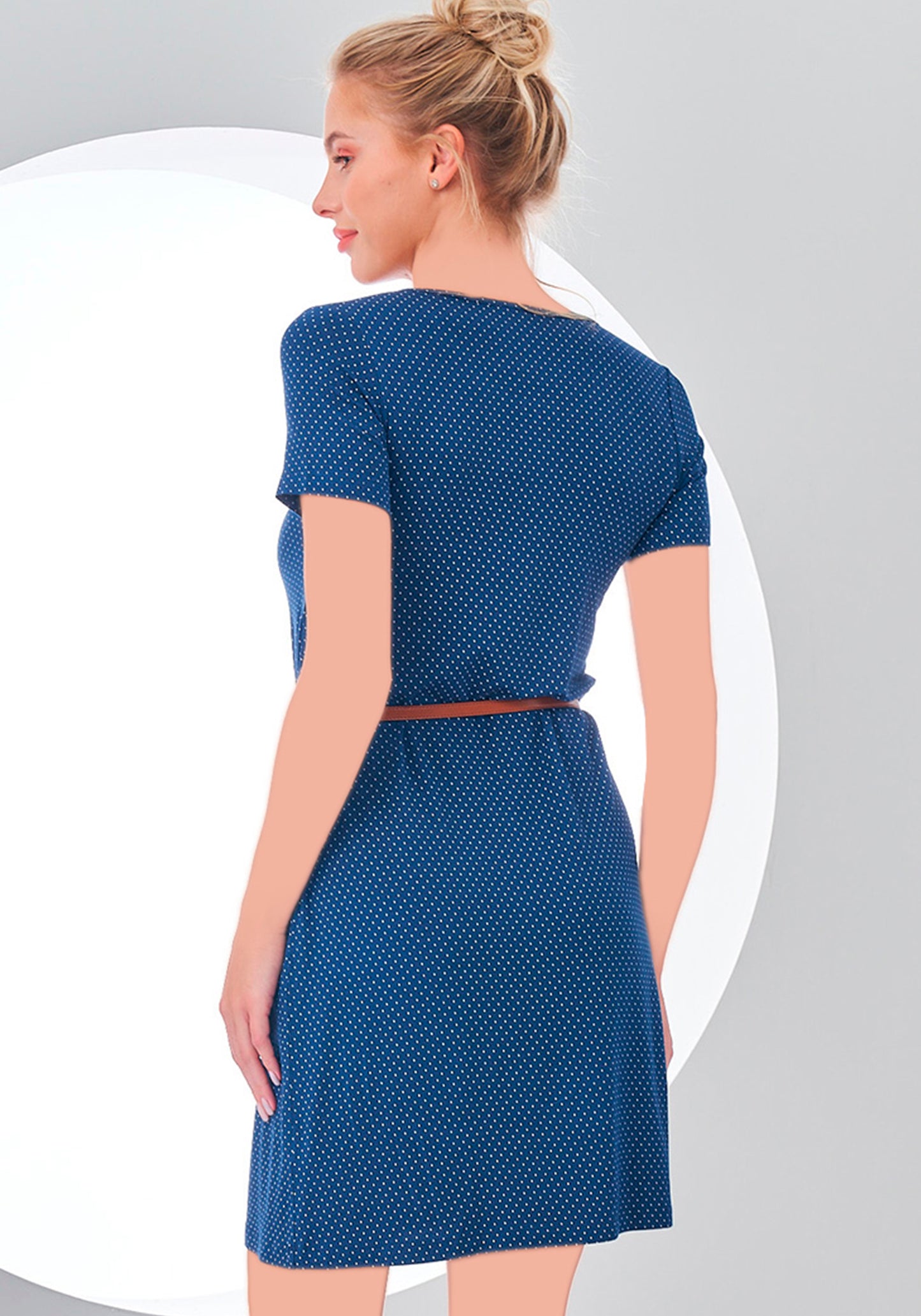 فستان S&amp;L بأكمام قصيرة