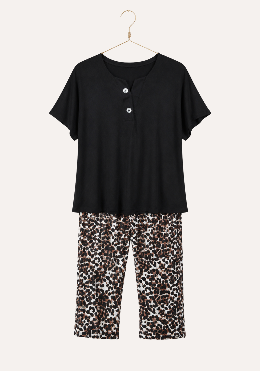 Viscose Lycra Short Sleeve Top And Leopard Capri Set