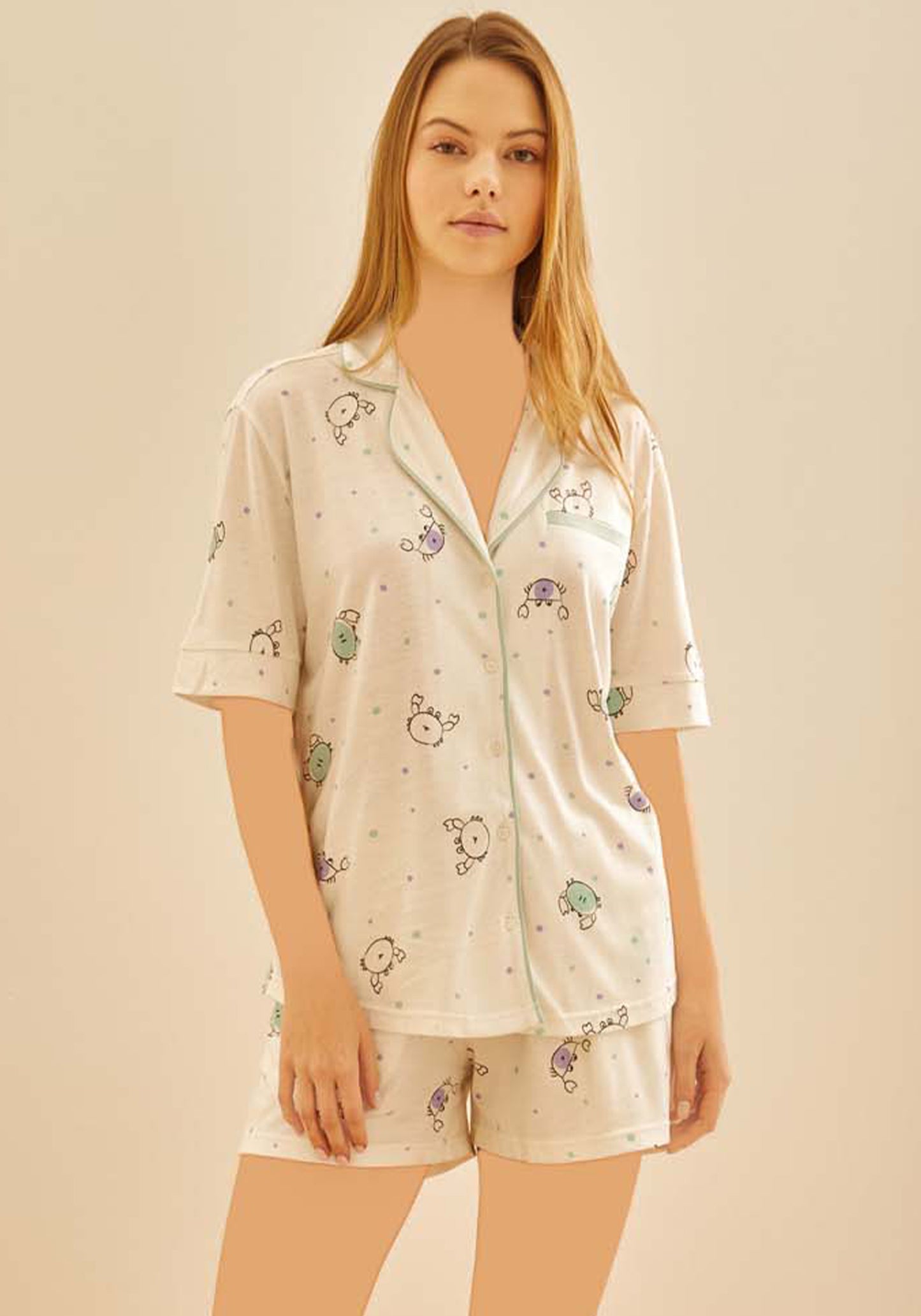 طقم شورت بأزرار من S&amp;L Crab Collar