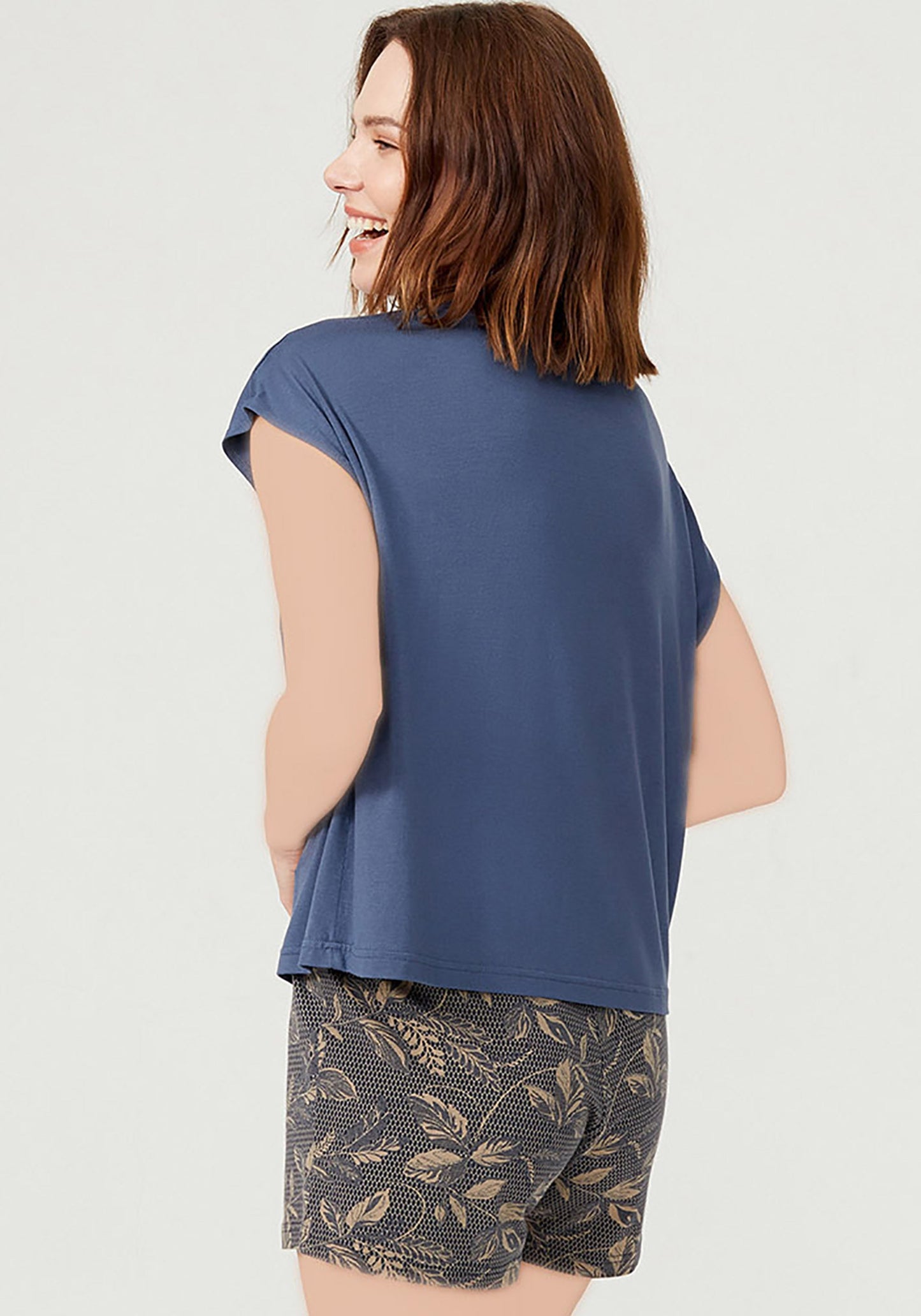 طقم شورت من القطن مودال من S&amp;L