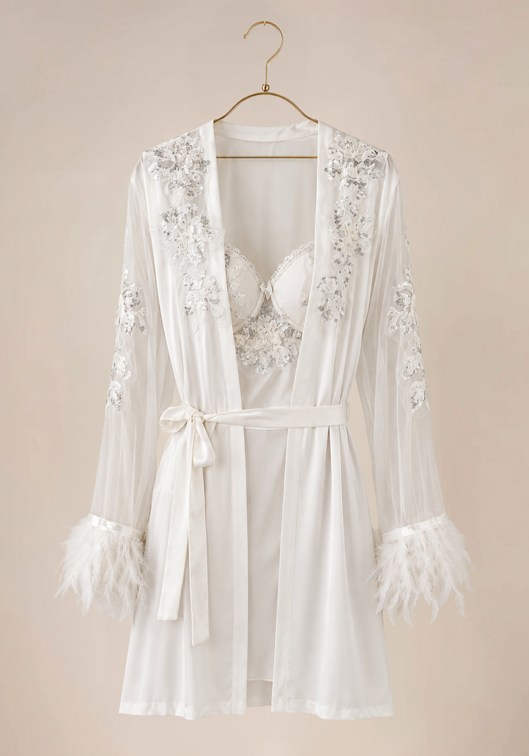 Bridal Short Robe Set: Shoulder Strap Padded Cup With Floral Beeds Applique Satin Nighty And Satin Robe With Schiffon Sleeves With Furr
