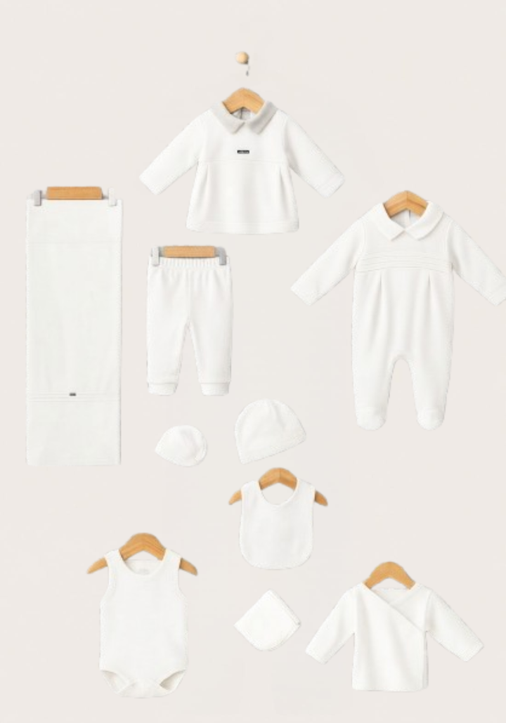Baby Set Of 10: Romer, Top Pant, Undershirt, Banner, Cap, Blanket, Gloves, Robe, Towel