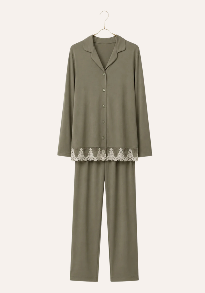 Long Sleeve Lace Collar Button Pajama