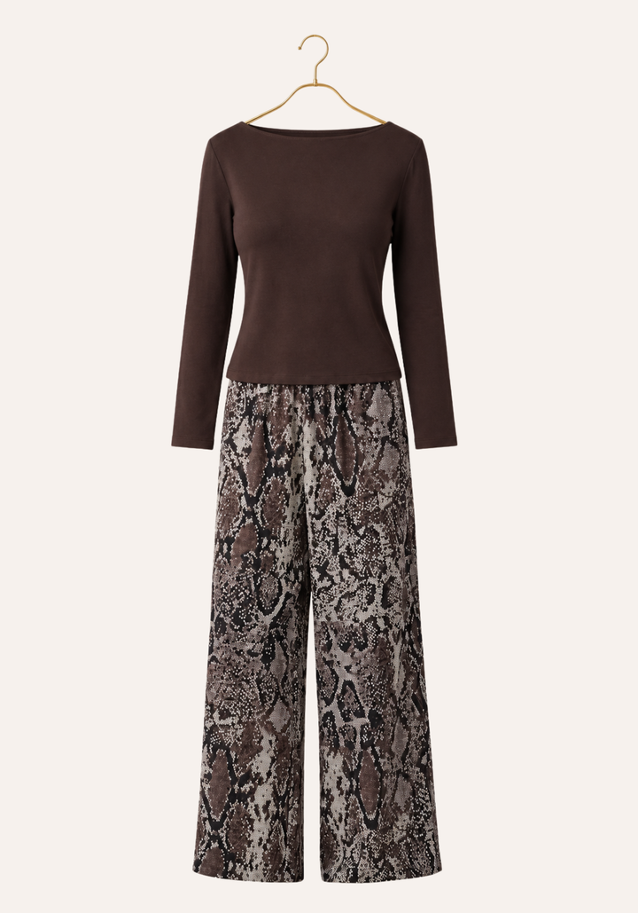 Plain Long Sleeve Top And Snake Print Pants